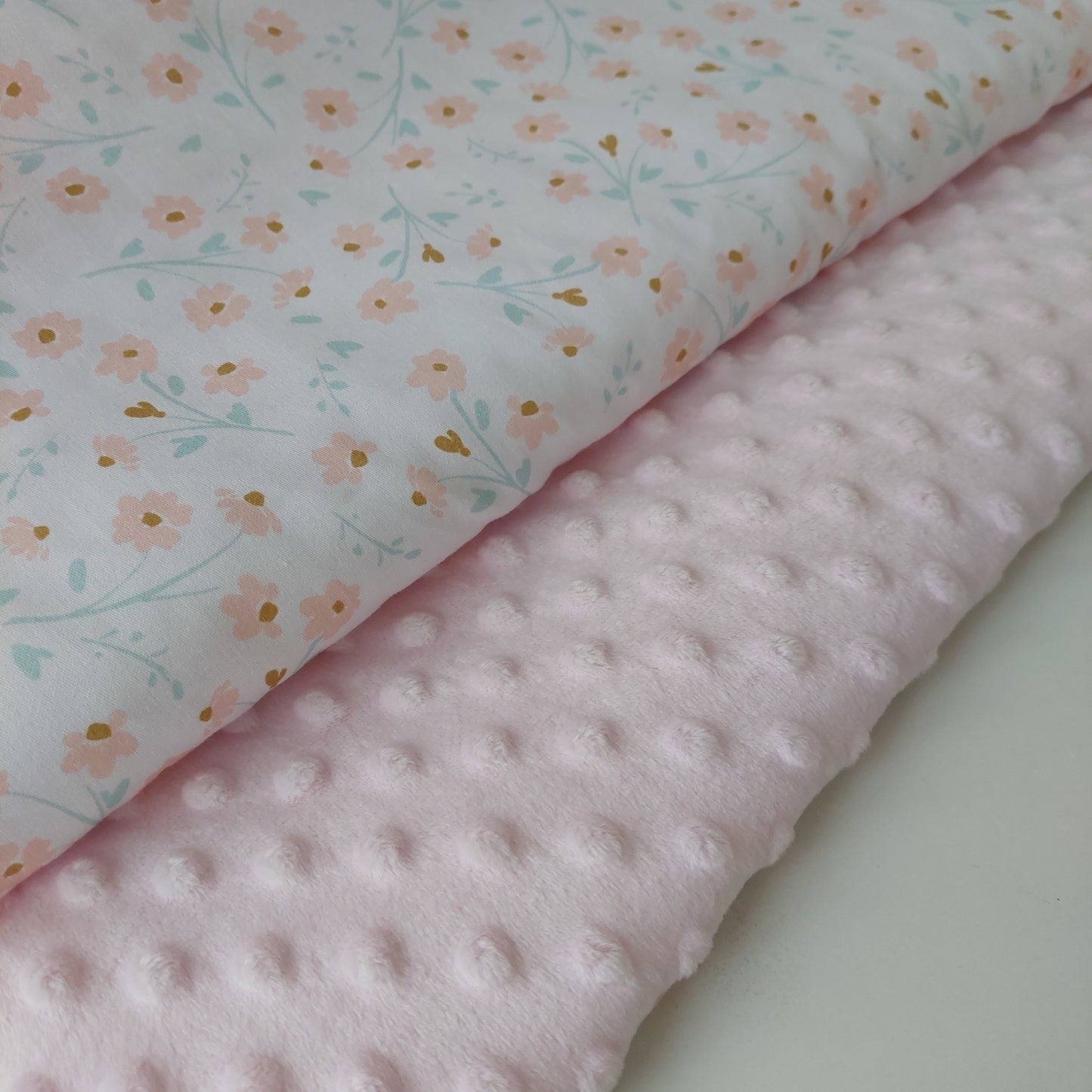 Manta | Colcha sweet flowers com rosa
